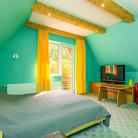 Проживание в семье Vila Elena